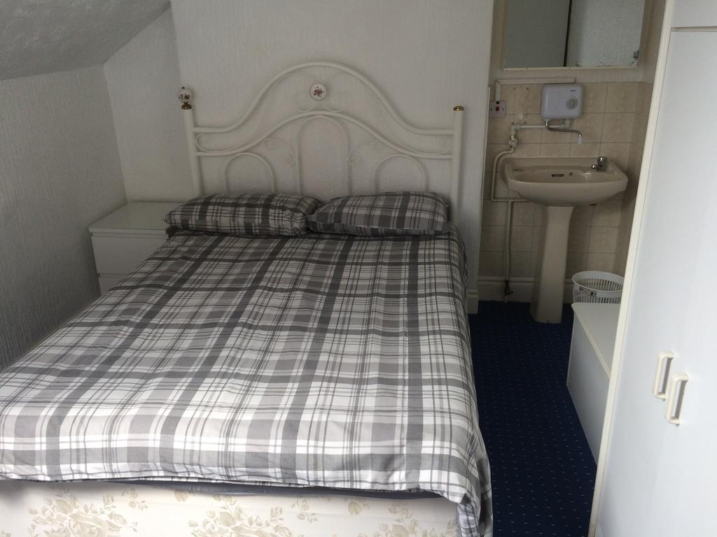 Beeton Villas Holiday Apartments Blackpool Exteriör bild