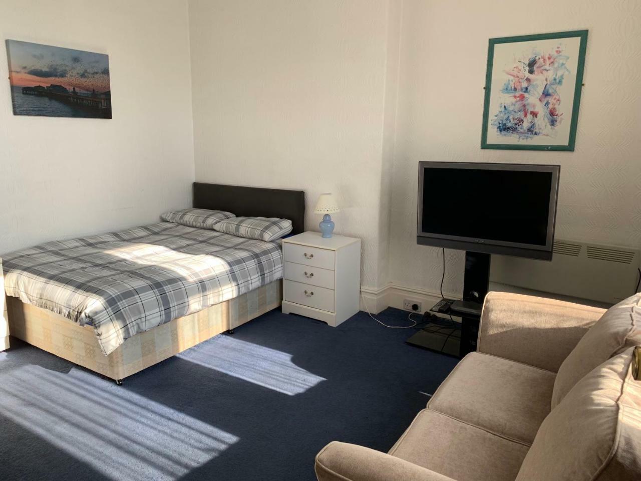 Beeton Villas Holiday Apartments Blackpool Exteriör bild