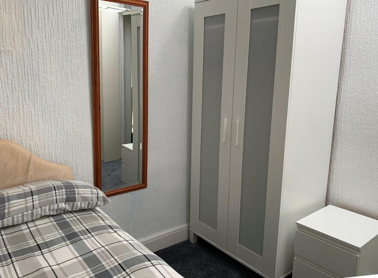 Beeton Villas Holiday Apartments Blackpool Exteriör bild