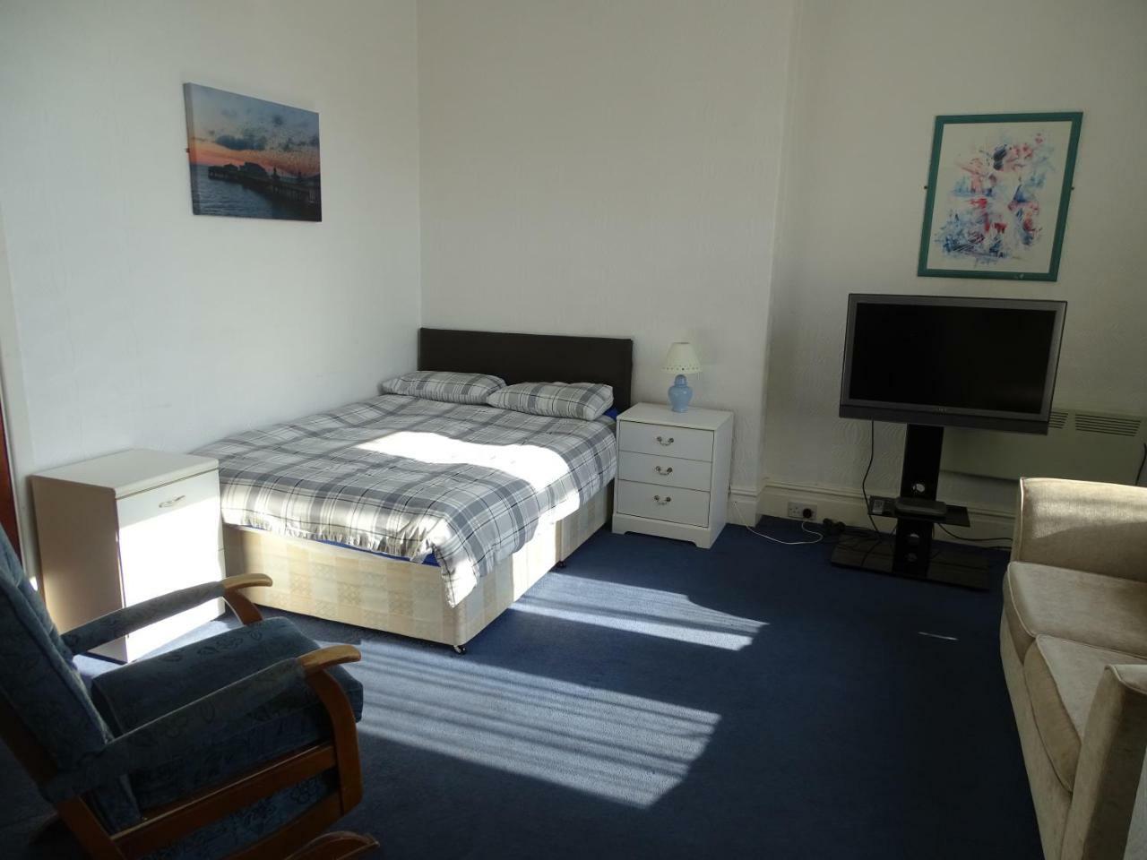 Beeton Villas Holiday Apartments Blackpool Exteriör bild