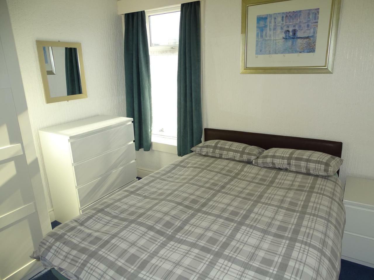 Beeton Villas Holiday Apartments Blackpool Exteriör bild
