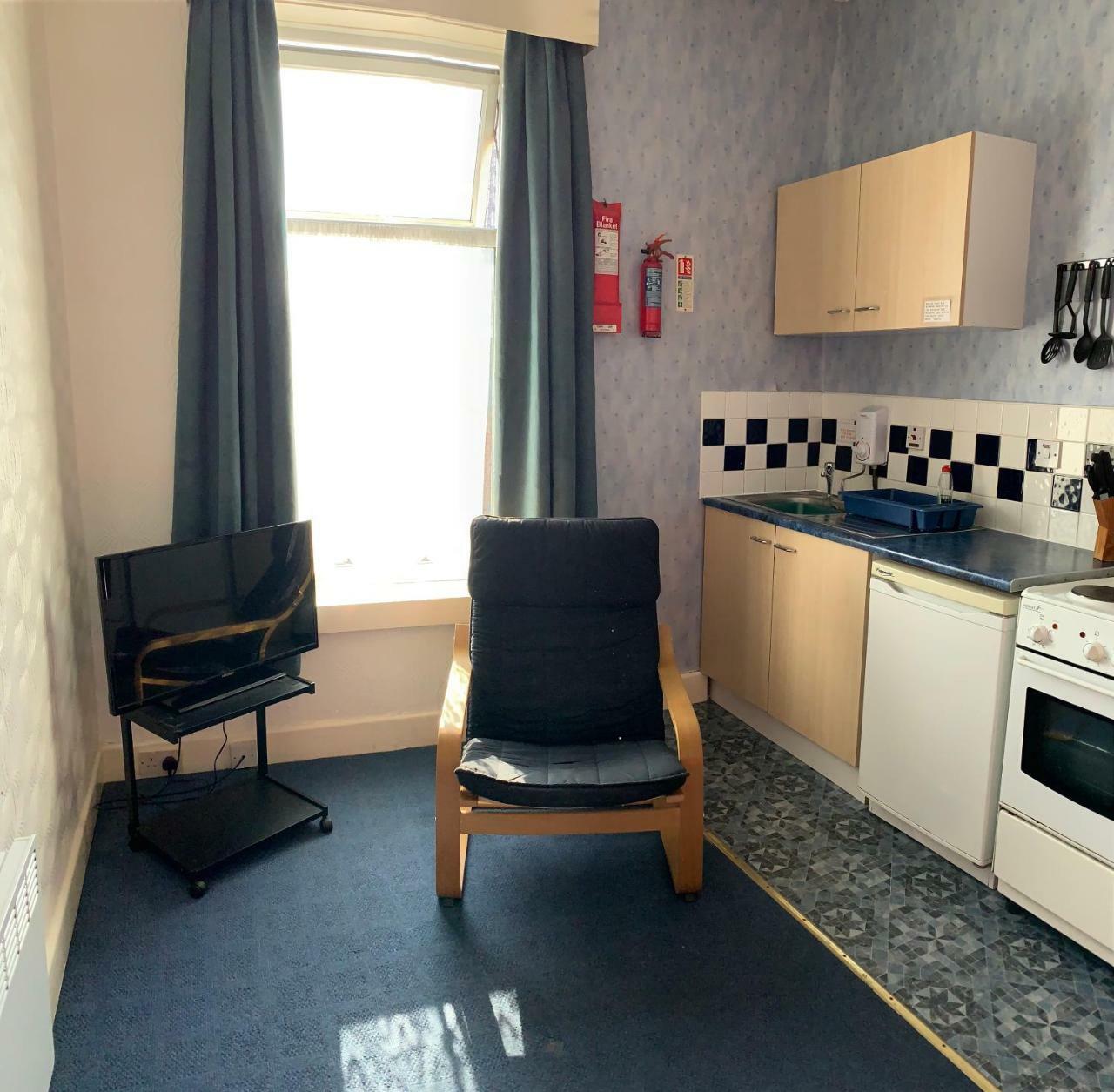 Beeton Villas Holiday Apartments Blackpool Exteriör bild