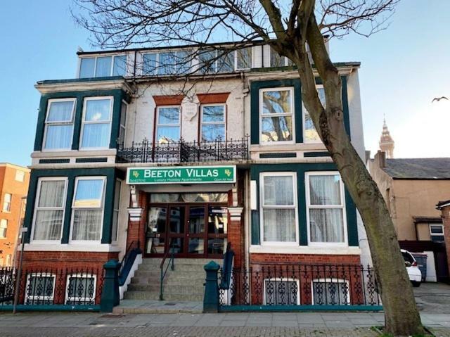 Beeton Villas Holiday Apartments Blackpool Exteriör bild