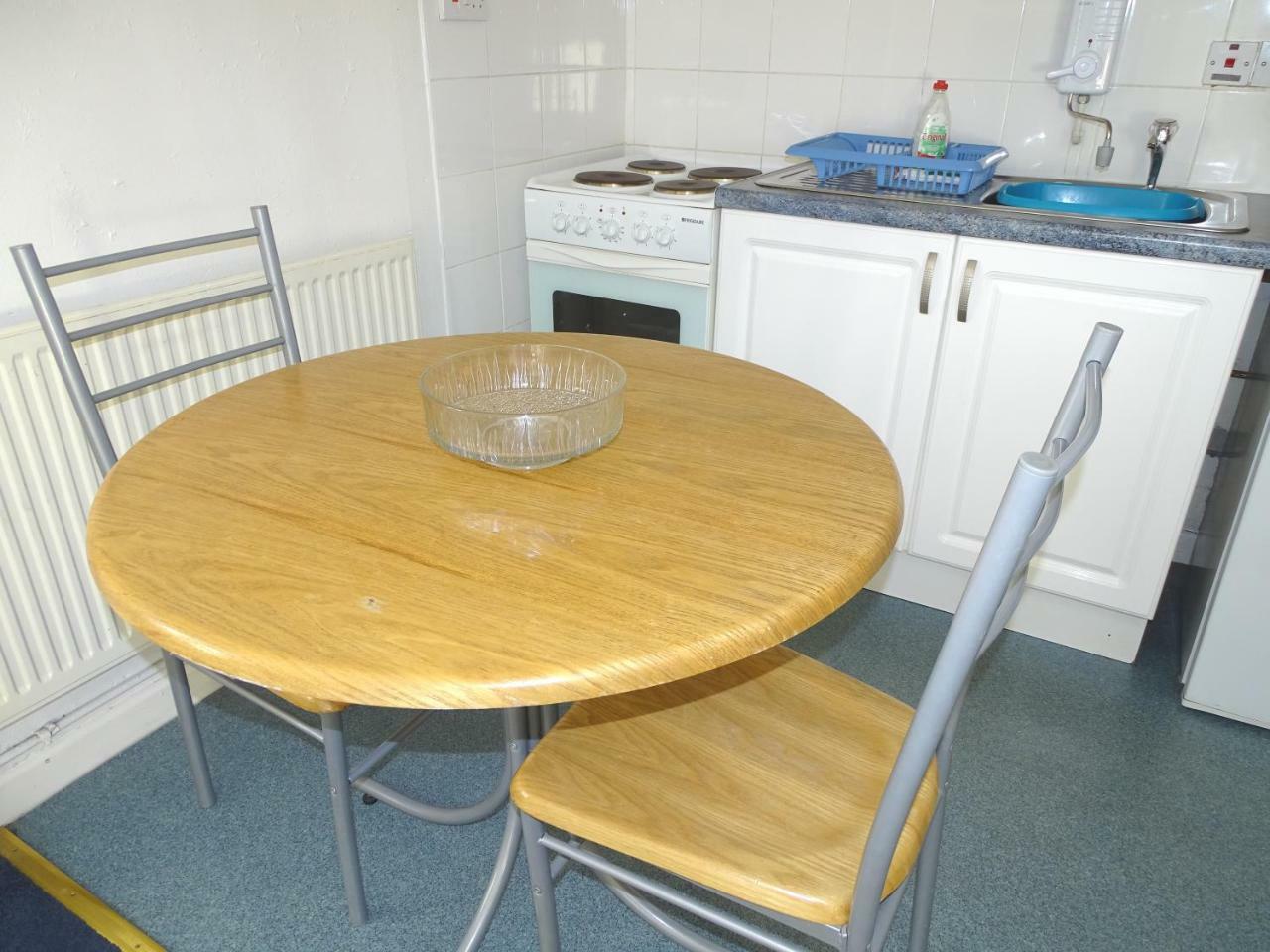 Beeton Villas Holiday Apartments Blackpool Exteriör bild