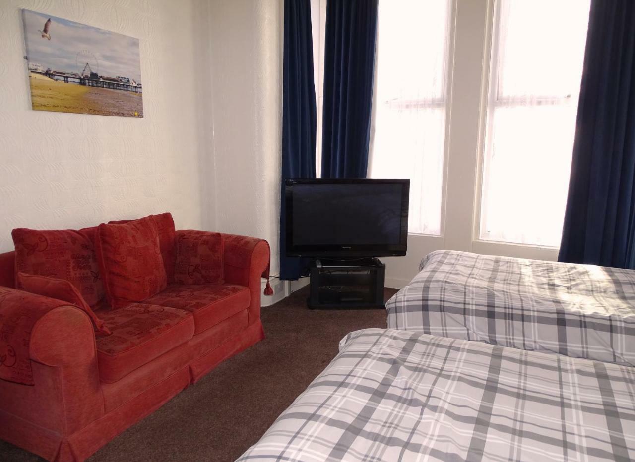 Beeton Villas Holiday Apartments Blackpool Exteriör bild
